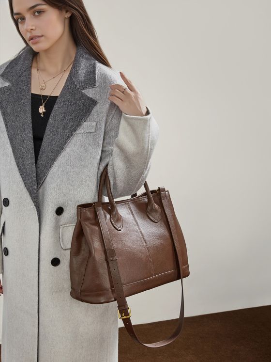 Elova Handcrafted Genuine Leather Crossbody Bag in Black - E803 view 6