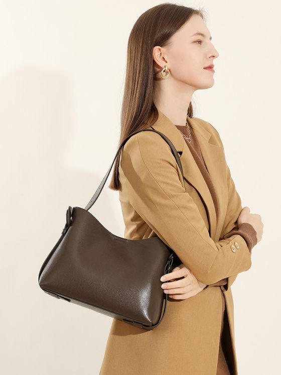 Elova Handcrafted Genuine Leather Tote Bag in Black - E574 view 6