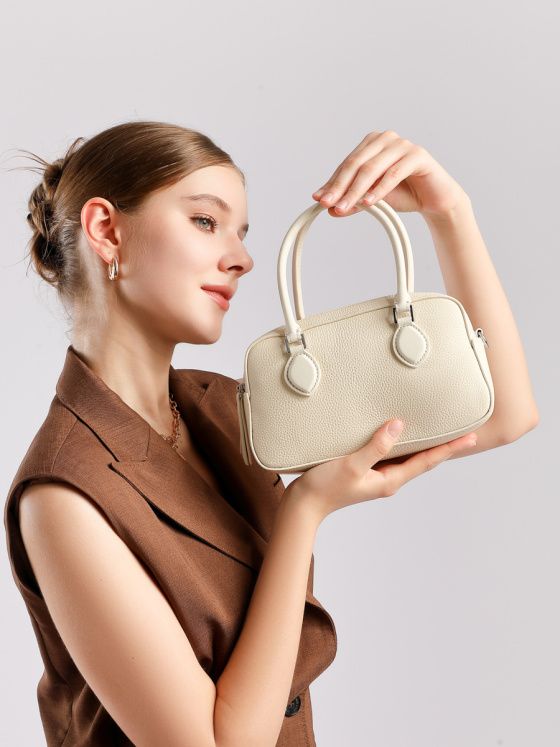 Elova Handcrafted Genuine Leather Bag in Black - E712 view 8