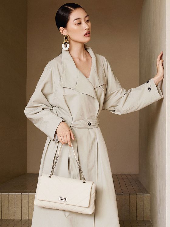 Elova Handcrafted Genuine Leather Crossbody Bag in Black - E732 view 2