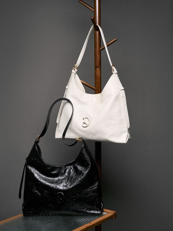 Elova Handcrafted Genuine Leather Crossbody Bag in Black - E207 view 4