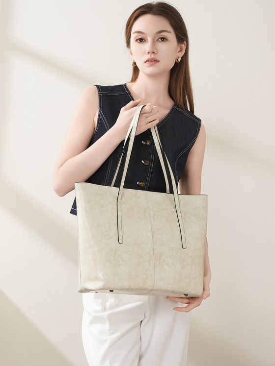 Elova Handcrafted Genuine Leather Tote Bag in Black - E641 view 6