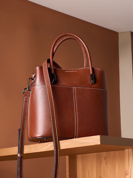 Elova Handcrafted Genuine Leather Crossbody Bag in Black - E245 view 4