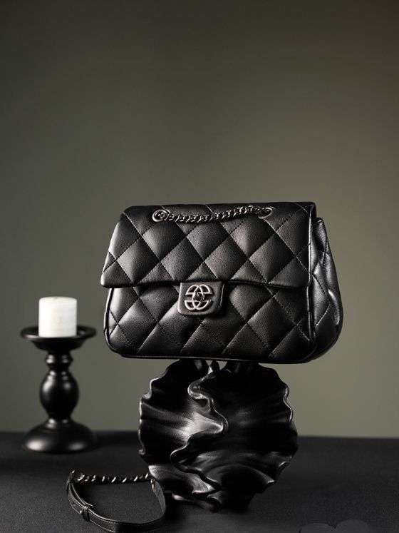 Elova Handcrafted Genuine Leather Crossbody Bag in Black - E225 view 5