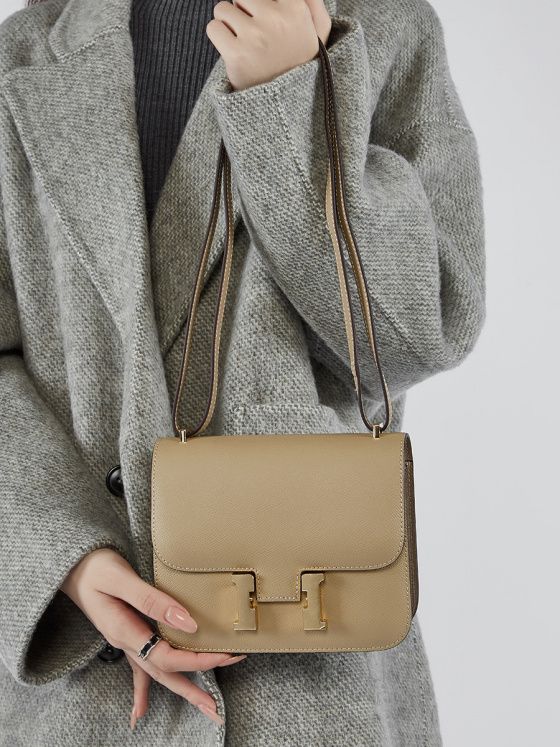 Elova Handcrafted Genuine Leather H2024 Crossbody Bag in Black - E488 view 5