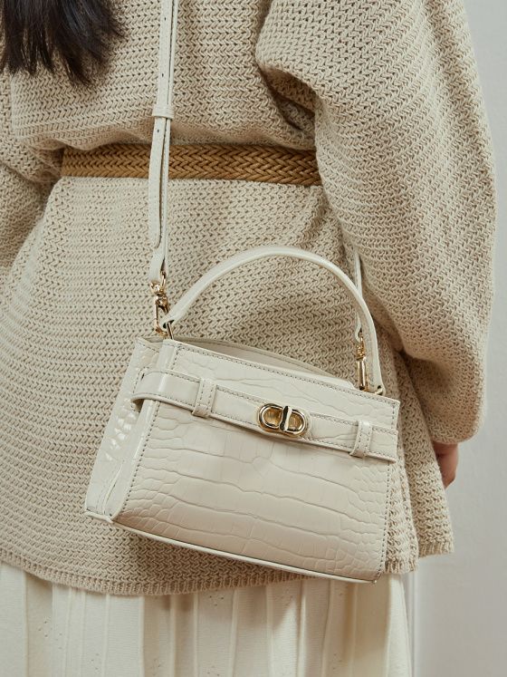 Elova Handcrafted Genuine Leather - Crossbody Bag in Black - E765 view 8