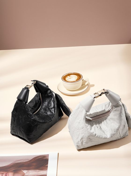 Elova Handcrafted Genuine Leather Crossbody Bag in Black - E197 view 4