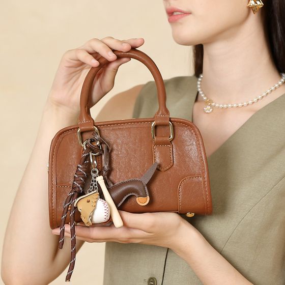 Elova Handcrafted Genuine Leather Crossbody Bag in Black - E667 view 6