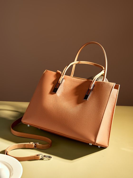 Elova Handcrafted Genuine Leather Tote Bag in Black - E272 view 7