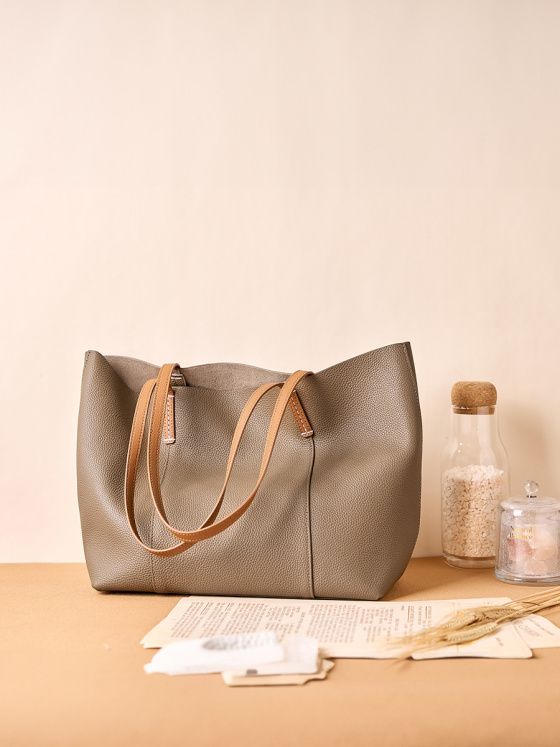 Elova Handcrafted Genuine Leather Tote Bag in Black - E265 view 4