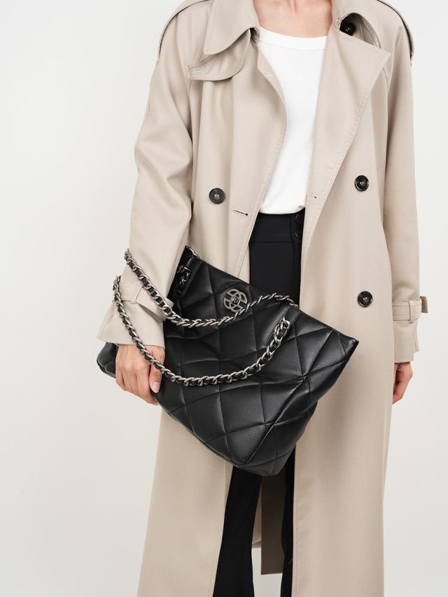 Elova Handcrafted Genuine Leather Crossbody Bag in Black - E224 view 8