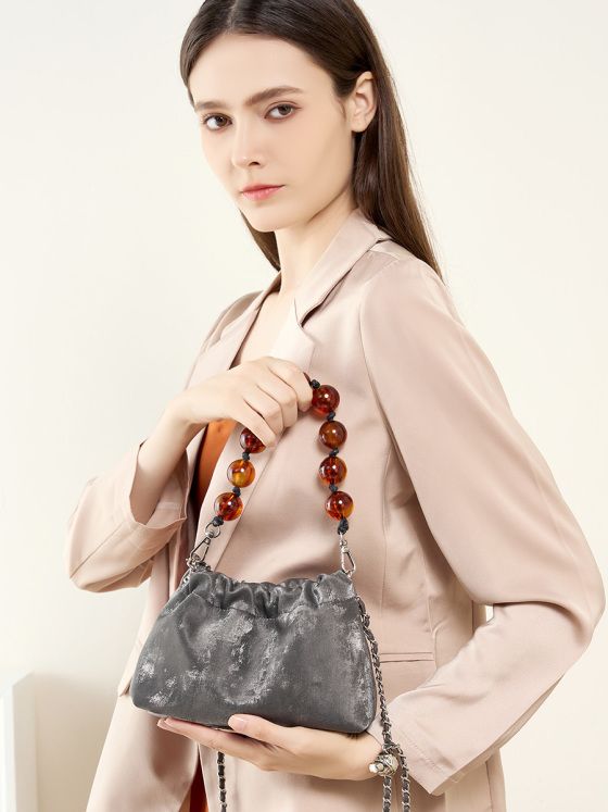 Elova Handcrafted Genuine Leather Crossbody Bag in Black - E370 view 2