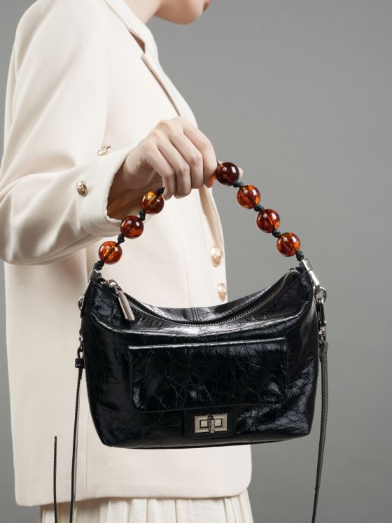 Elova Handcrafted Genuine Leather Crossbody Bag in Black - E474 view 2