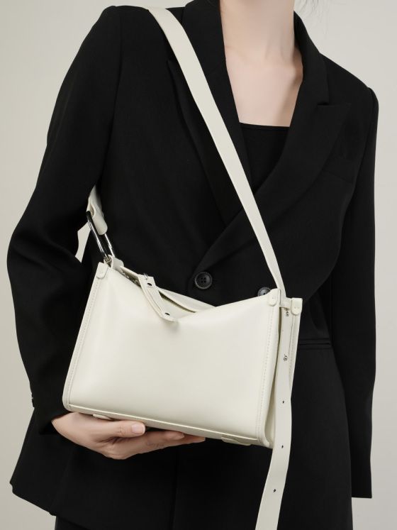 Elova Handcrafted Genuine Leather - Bag in White - E434 view 4