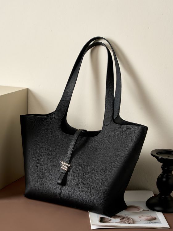 Elova Handcrafted Genuine Leather Tote Bag in Black - E424 view 8