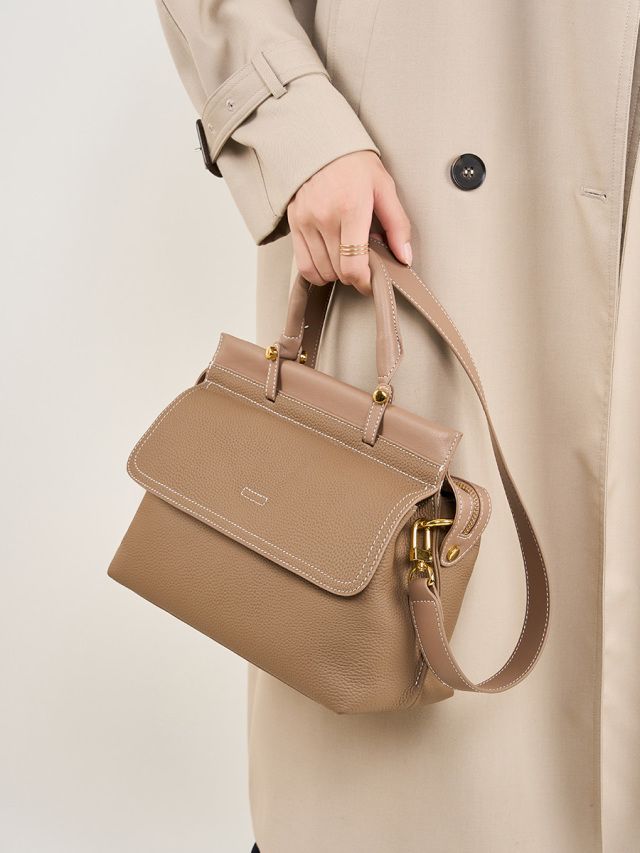 Elova Handcrafted Genuine Leather Crossbody Bag in Black - E232 view 8