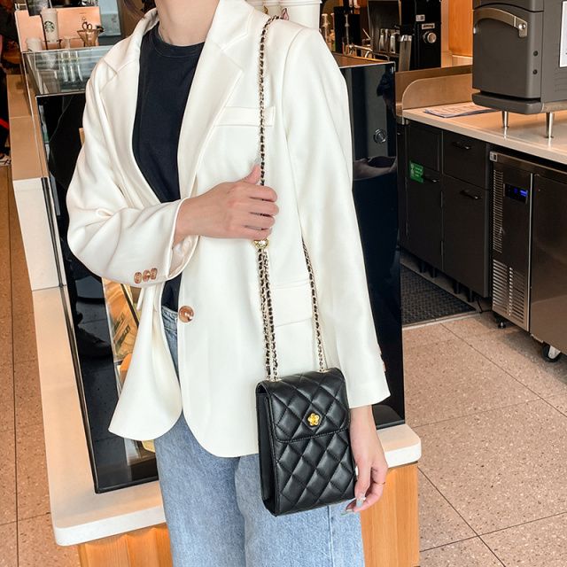 Elova Handcrafted Genuine Leather Crossbody Bag in Black - E325 view 8