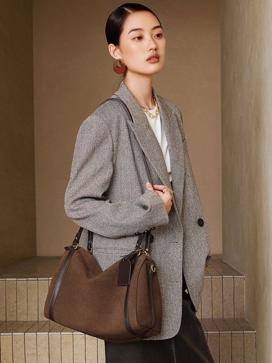 Elova Handcrafted Genuine Leather Crossbody Bag in Brown - E738