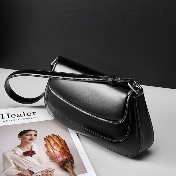 Elova Handcrafted Genuine Leather Crossbody Bag in Black - E227 view 5