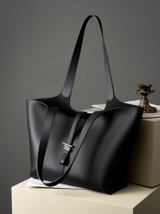 Elova Handcrafted Genuine Leather Tote Bag in Black - E424 view 7