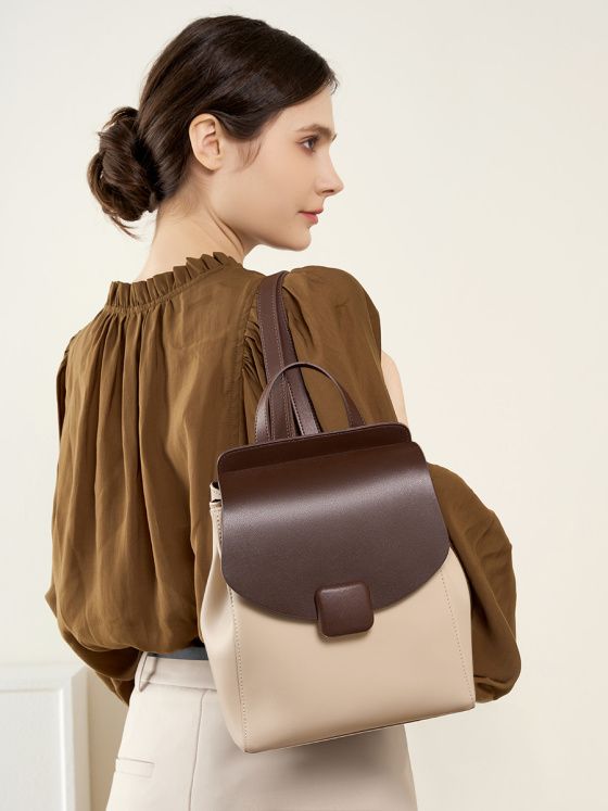 Elova Handcrafted Genuine Leather Backpack in Black - E374