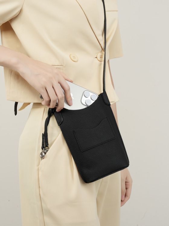 Elova Handcrafted Genuine Leather Mini Crossbody Bag in Black - E440 view 4