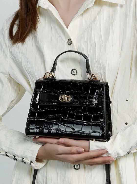 Elova Handcrafted Genuine Leather Crossbody Bag in Black - E649 view 4