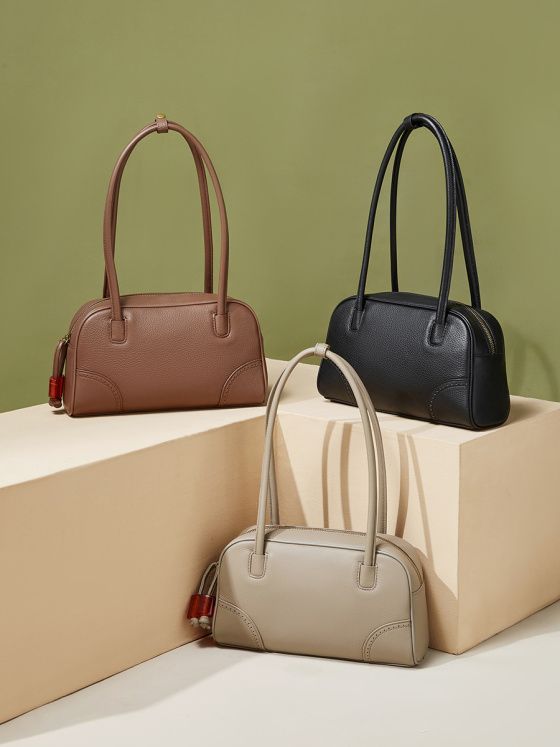 Elova Handcrafted Genuine Leather Bag in Black - E484 view 4