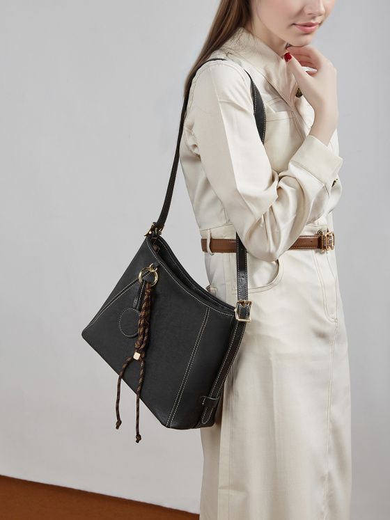 Elova Handcrafted Genuine Leather Hobo Bag in Black - E814 view 5