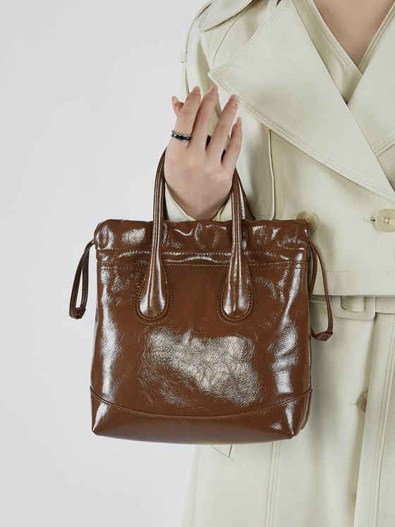 Elova Handcrafted Genuine Leather Crossbody Bag in Black - E475 view 5