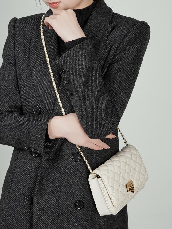 Elova Handcrafted Genuine Leather Crossbody Bag in Black - E792 view 4