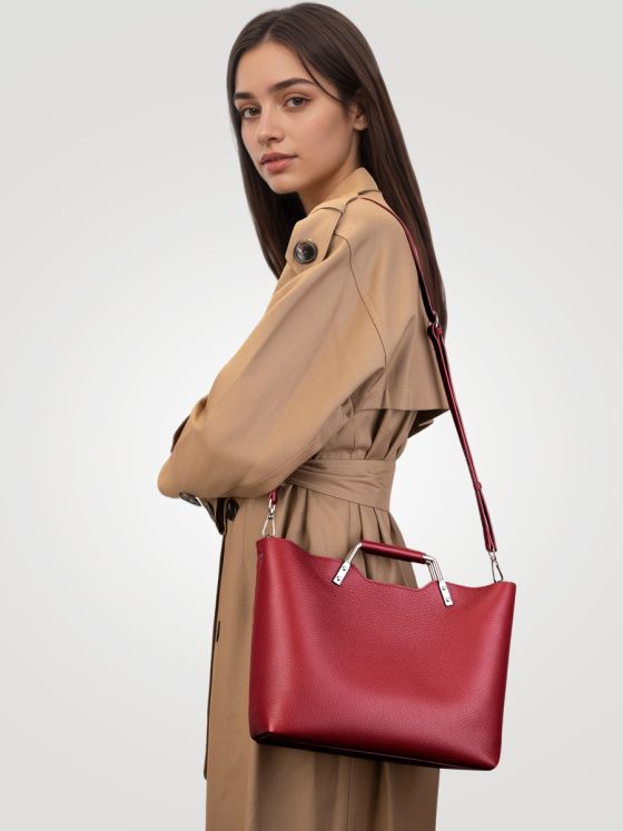 Elova Handcrafted Genuine Leather Crossbody Bag in Black - E747 view 3