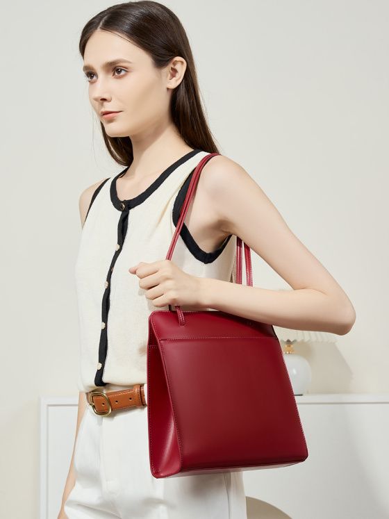 Elova Handcrafted Genuine Leather Tote Bag in Black - E388