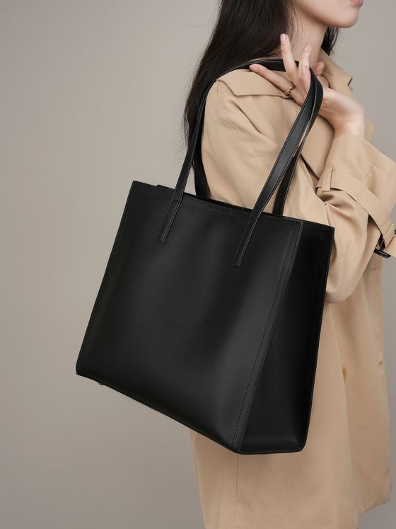 Elova Handcrafted Genuine Leather Tote Bag in Black - E282 view 4