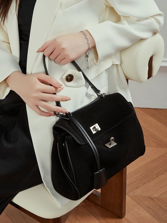 Elova Handcrafted Genuine Leather Crossbody Bag in Black - E784 view 3