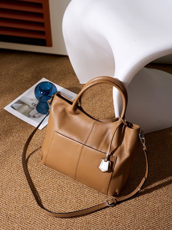 Elova Handcrafted Genuine Leather Crossbody Bag in Black - E243 view 5