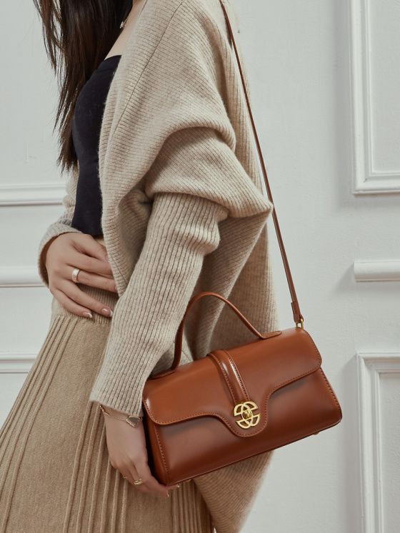 Elova Handcrafted Genuine Leather Crossbody Bag in Black - E759 view 2