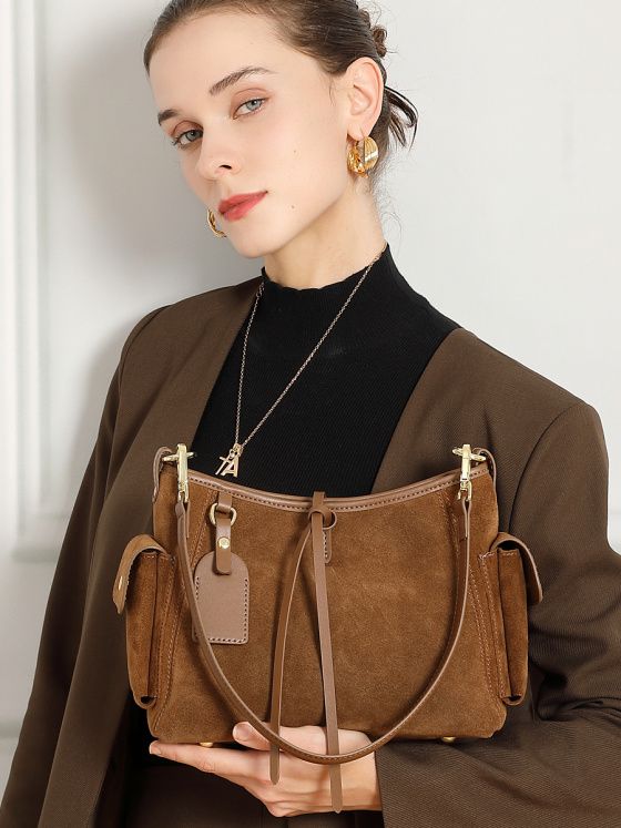 Elova Handcrafted Genuine Leather Crossbody Bag in Black - E753 view 3