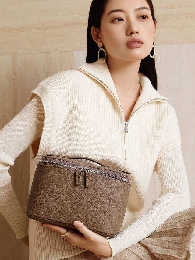 Elova Handcrafted Genuine Leather Bag in Black - E735 view 8