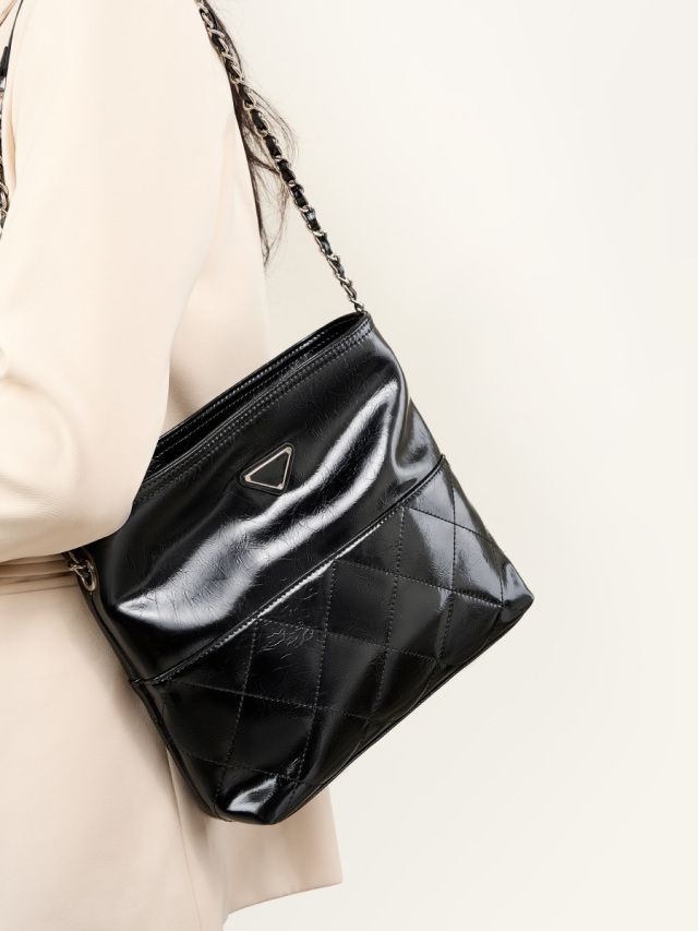 Elova Handcrafted Genuine Leather Crossbody Bag in Black - E443 view 7