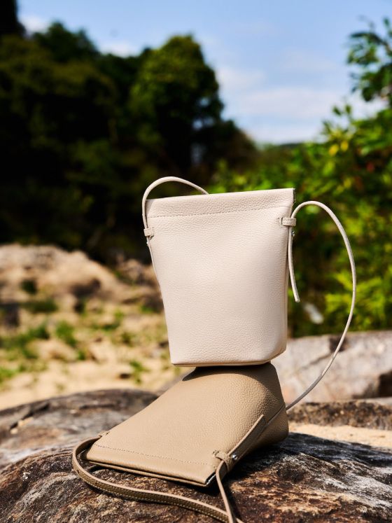 Elova Handcrafted Genuine Leather Crossbody Bag in Black - E623 view 7