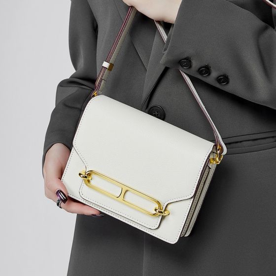 Elova Handcrafted Genuine Leather Bag in Black - E528 view 6