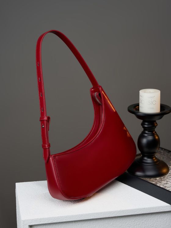 Elova Handcrafted Genuine Leather Bag in Black - E430 view 5