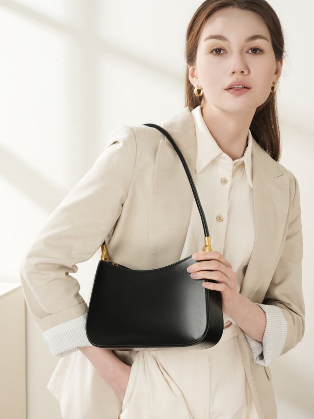 Elova Handcrafted Genuine Leather Bag in Black - E605 view 6