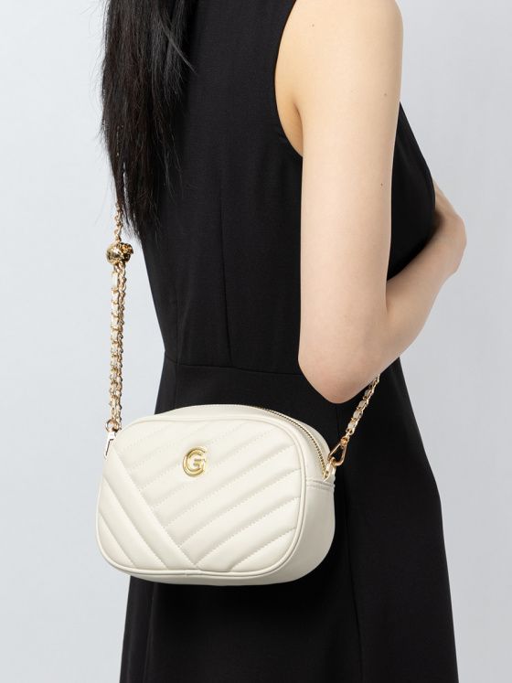 Elova Handcrafted Genuine Leather Crossbody Bag in Black - E699