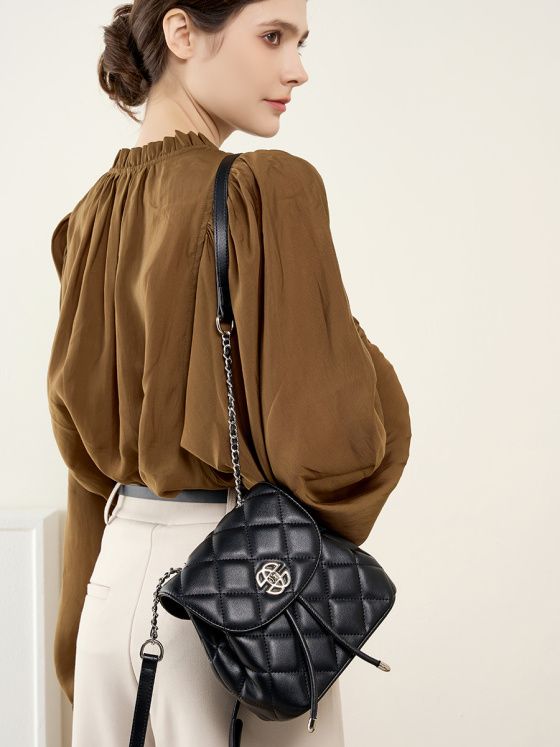 Elova Handcrafted Genuine Leather Backpack in Black - E363 view 4