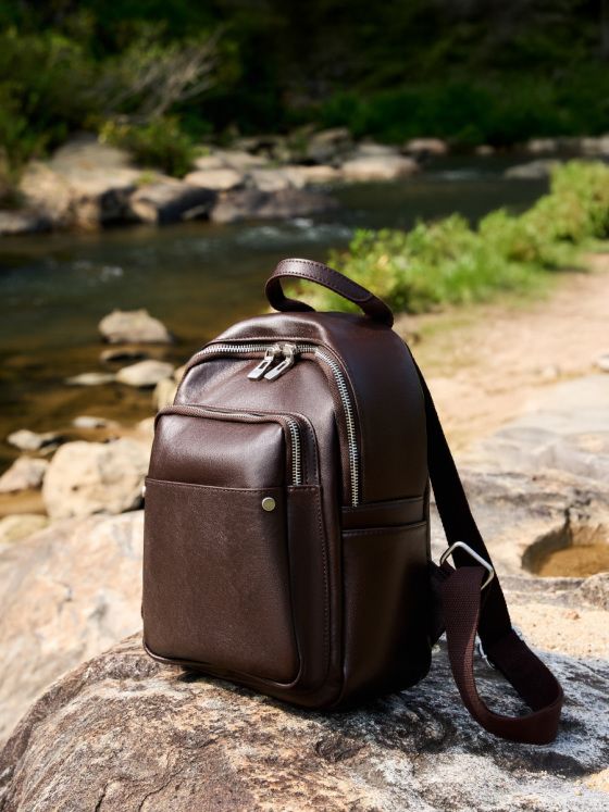 Elova Handcrafted Genuine Leather Bag in Black - E615 view 5