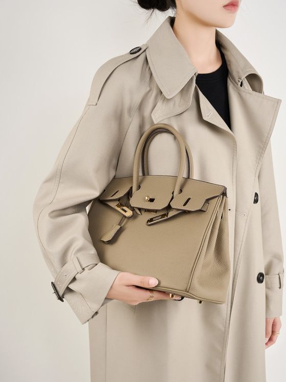 Elova Handcrafted Genuine Leather Bag in Black - E254 view 2