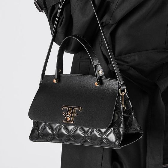 Elova Handcrafted Genuine Leather Crossbody Bag in Black - E562 view 4