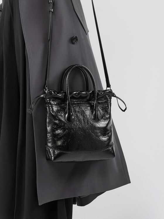 Elova Handcrafted Genuine Leather Crossbody Bag in Black - E475 view 3